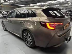 Toyota Corolla-touring-sports thumbnail 30