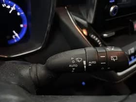 Toyota Corolla-touring-sports thumbnail 43