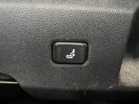 Toyota Corolla-touring-sports thumbnail 45