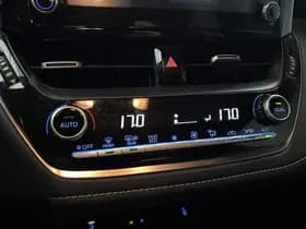 Toyota Corolla-touring-sports thumbnail 51