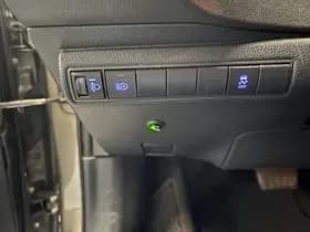 Toyota Corolla-touring-sports thumbnail 52