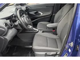 Toyota Yaris-cross thumbnail 14