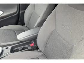 Toyota Yaris-cross thumbnail 15