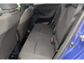 Toyota Yaris-cross thumbnail 17