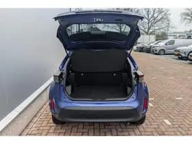 Toyota Yaris-cross thumbnail 39