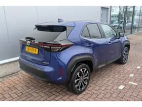 Toyota Yaris-cross thumbnail 5