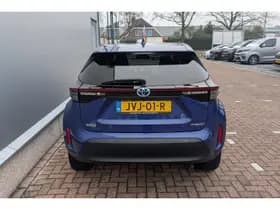 Toyota Yaris-cross thumbnail 6