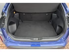 Toyota Yaris-cross thumbnail 8