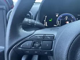 Toyota Yaris thumbnail 18