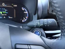 Toyota Yaris-cross thumbnail 101