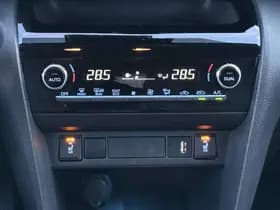 Toyota Yaris-cross thumbnail 80