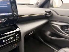 Toyota Yaris-cross thumbnail 54