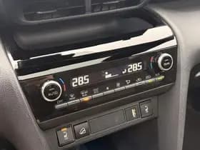 Toyota Yaris-cross thumbnail 99