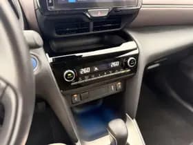 Toyota Yaris-cross thumbnail 37