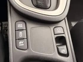 Toyota Yaris-cross thumbnail 95