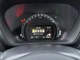 Toyota Aygo thumbnail 3