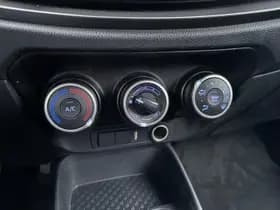 Toyota Aygo thumbnail 4