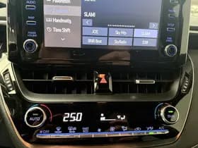 Toyota Corolla-touring-sports thumbnail 29