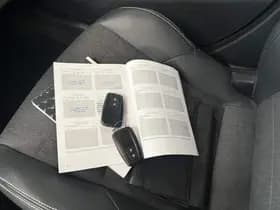 Toyota Corolla-touring-sports thumbnail 31