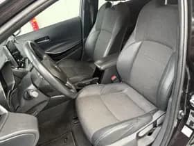 Toyota Corolla-touring-sports thumbnail 5