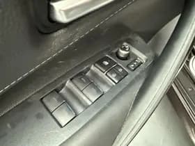 Toyota Corolla-touring-sports thumbnail 6