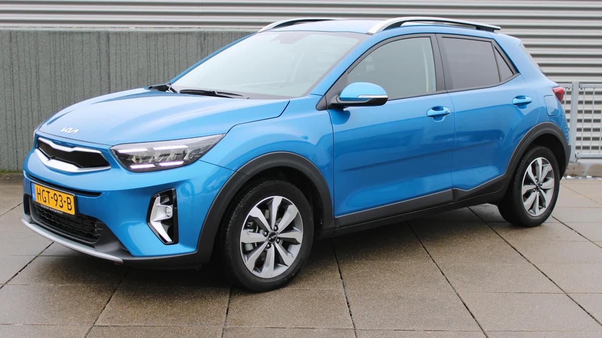 Kia Stonic — foto 1