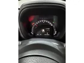 Toyota Aygo thumbnail 24