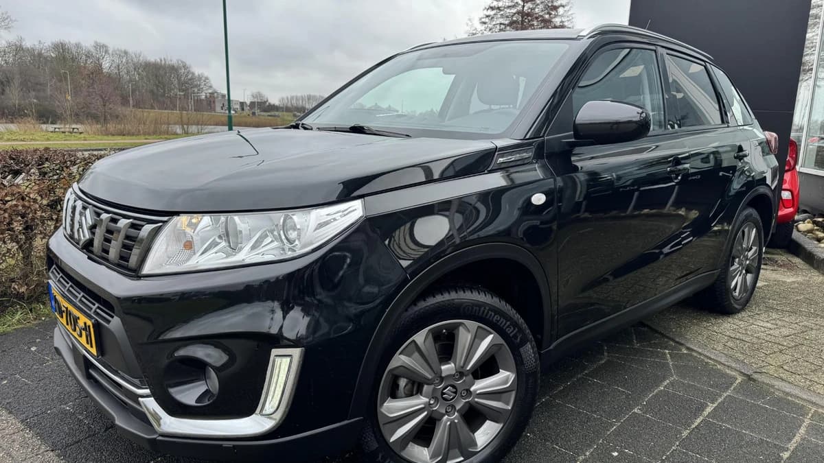 Suzuki Vitara — foto 1