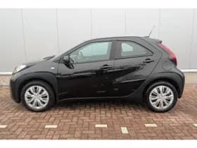 Toyota Aygo thumbnail 2