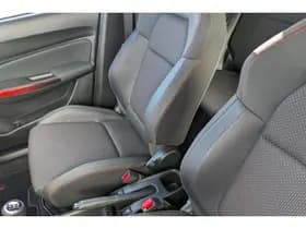 Suzuki Swift thumbnail 12