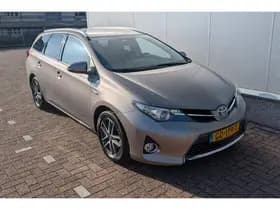 Toyota Auris thumbnail 31
