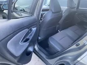 Toyota Yaris-cross thumbnail 44