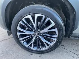 Toyota Yaris-cross thumbnail 65