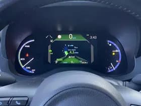 Toyota Yaris-cross thumbnail 80