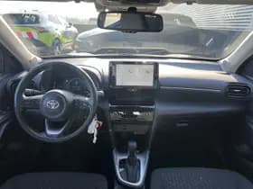 Toyota Yaris-cross thumbnail 17