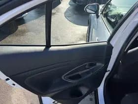 Toyota Yaris-cross thumbnail 53