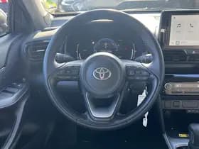 Toyota Yaris-cross thumbnail 60
