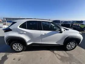 Toyota Yaris-cross thumbnail 7