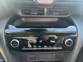 Toyota Yaris-cross thumbnail 70