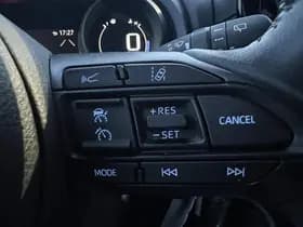 Toyota Yaris thumbnail 64