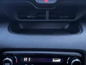 Toyota Yaris thumbnail 70