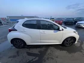 Toyota Yaris thumbnail 9