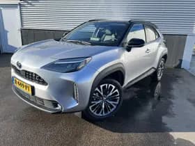 Toyota Yaris-cross thumbnail 2