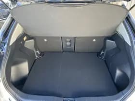 Toyota Yaris-cross thumbnail 12