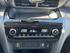 Toyota Yaris-cross thumbnail 33