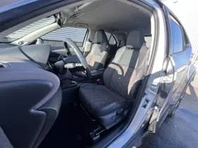 Toyota Yaris-cross thumbnail 60