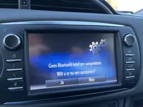 Toyota Yaris thumbnail 15