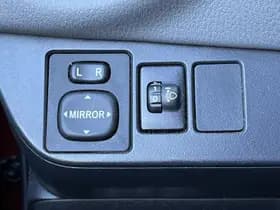 Toyota Yaris thumbnail 20