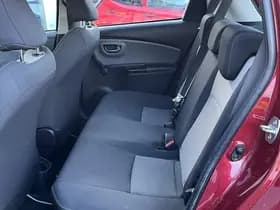 Toyota Yaris thumbnail 49