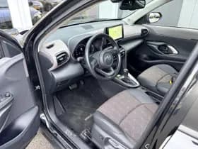 Toyota Yaris-cross thumbnail 9